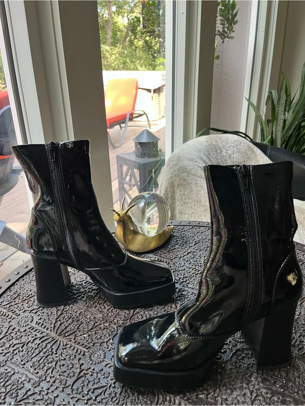 NEW JEFFREY CAMPBELL KALOPSIA BLACK PATENT BLOCK HEEL BOOTIES 5